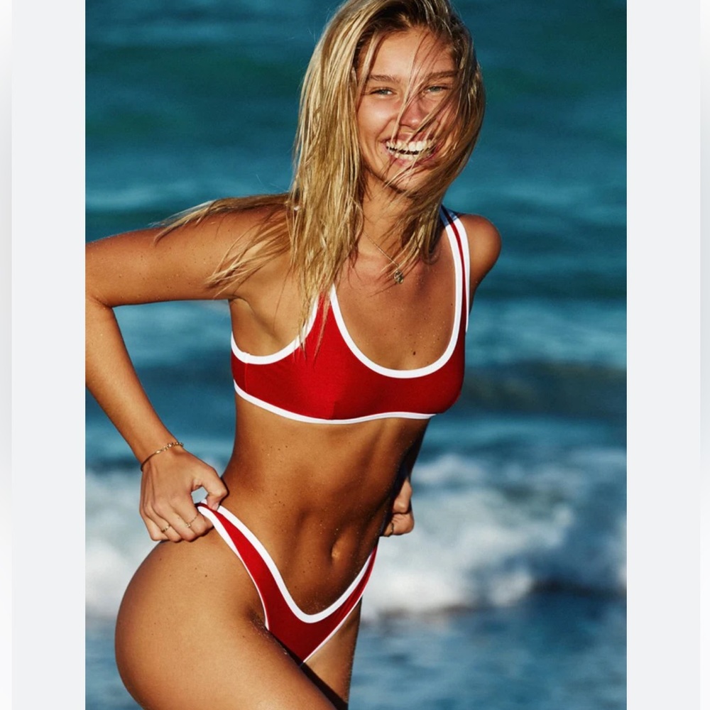 It’s Now Cool 90’s Cheeky Bikini Bottom NWT
